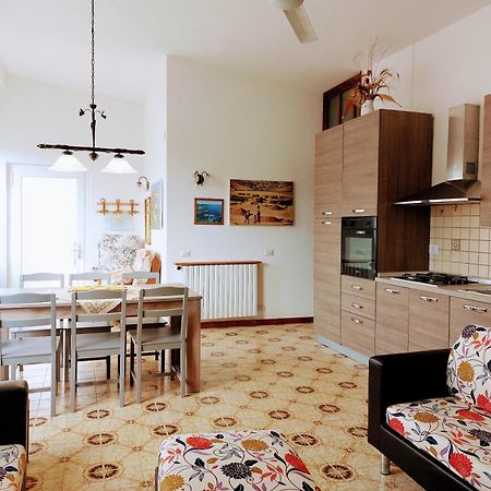 Casa Vacanze Sole E Mare Teulada Kültér fotó